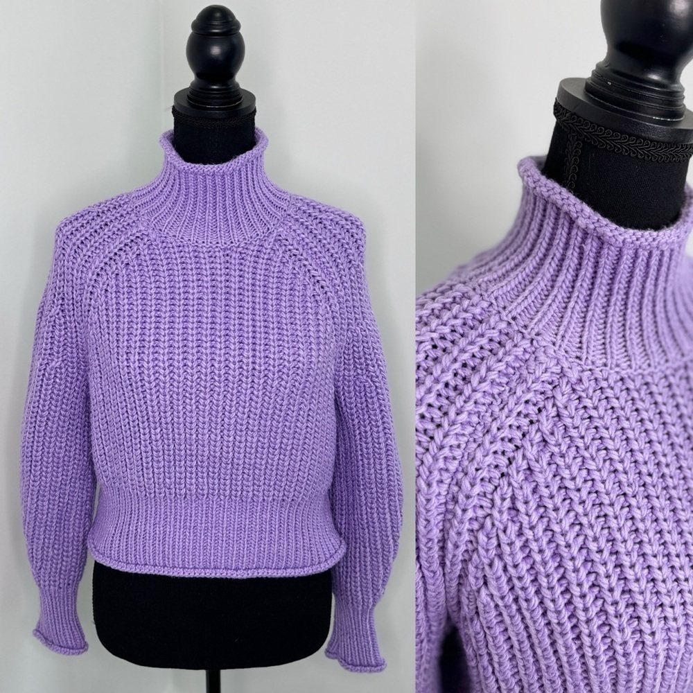 H&M Wool Blend Purple Thick Knit Turtleneck Crop Sweater (XS)